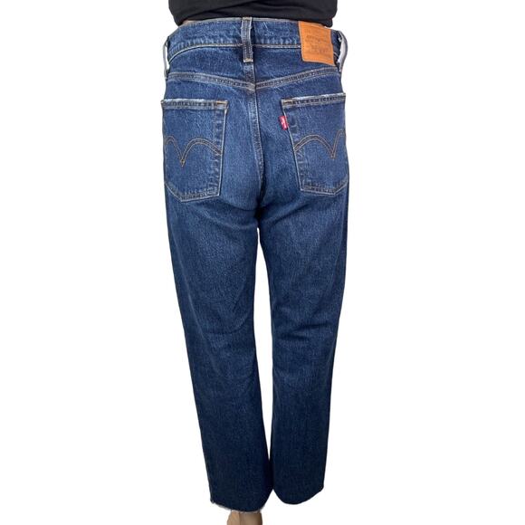 Levi's Wedgie Straight Leg Stretch Medium Wash Raw Hems Jeans - Picture 4 of 13